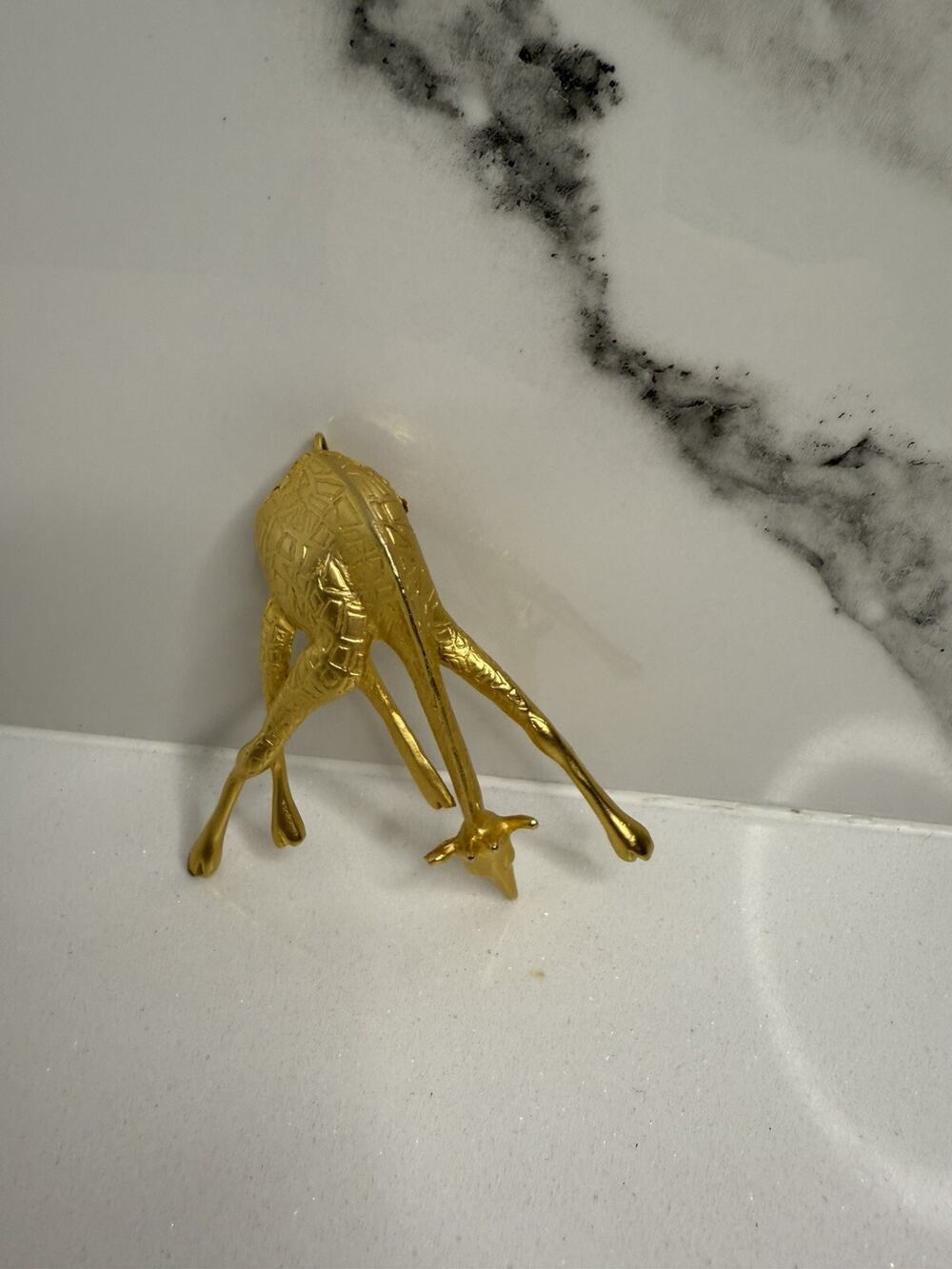 Vintage Giraffe Brooch Pendant Gold 3.5” Rare Safari Ms. Frizzle Teacher